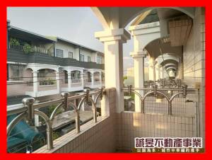 誠昱/歸仁區稀有傳統車墅